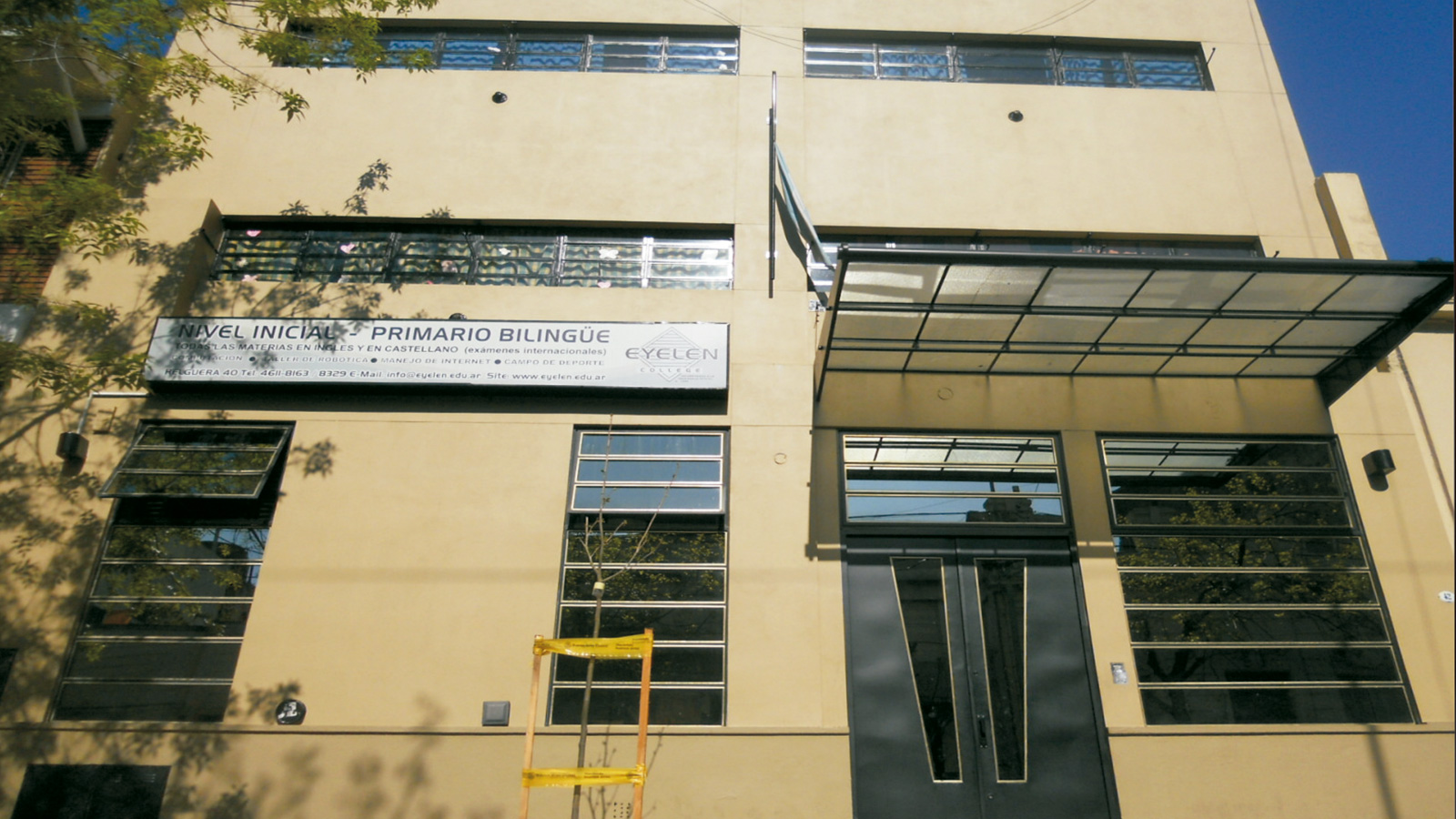 Queremos una escuela de vida, no de palabras vacías